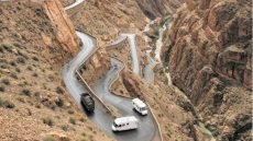 وزارة: الطريق الوطنية بين مراكش وورزازات لم تسجل انهيار أي قنطرة