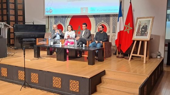 ندوة فكرية بباريس تسلط الضوء على تحديات الإنصاف الصحي بجهة درعة تافيلالت وتطلق التحضير للقافلة الطبية 2026