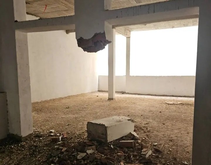 ميدلت .. تدخل الساكنة بحي ميملال يجنب كارثة عمرانية بسبب خروقات خطيرة في أشغال كراج