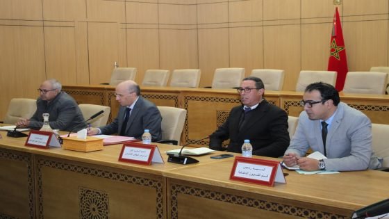 منتدى المضايق والواحات: عامل إقليم تنغير يدعو إلى انفتاح إعلامي واسع لتعزيز إشعاع الملتقى وأدواره التنموية