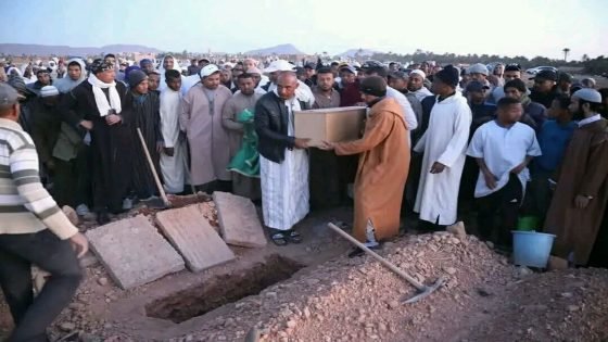 جنازة مهيبة للطفل يونس العلاوي وسط أجواء من الحزن بإقليم زاكورة